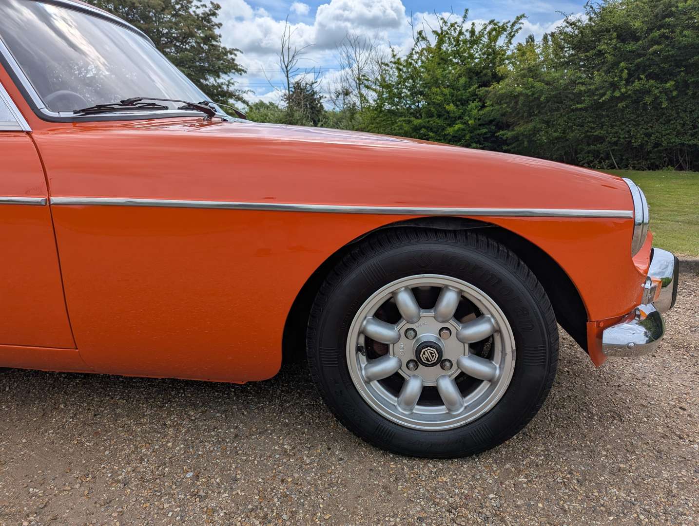 <p>1972 MG B GT</p>
