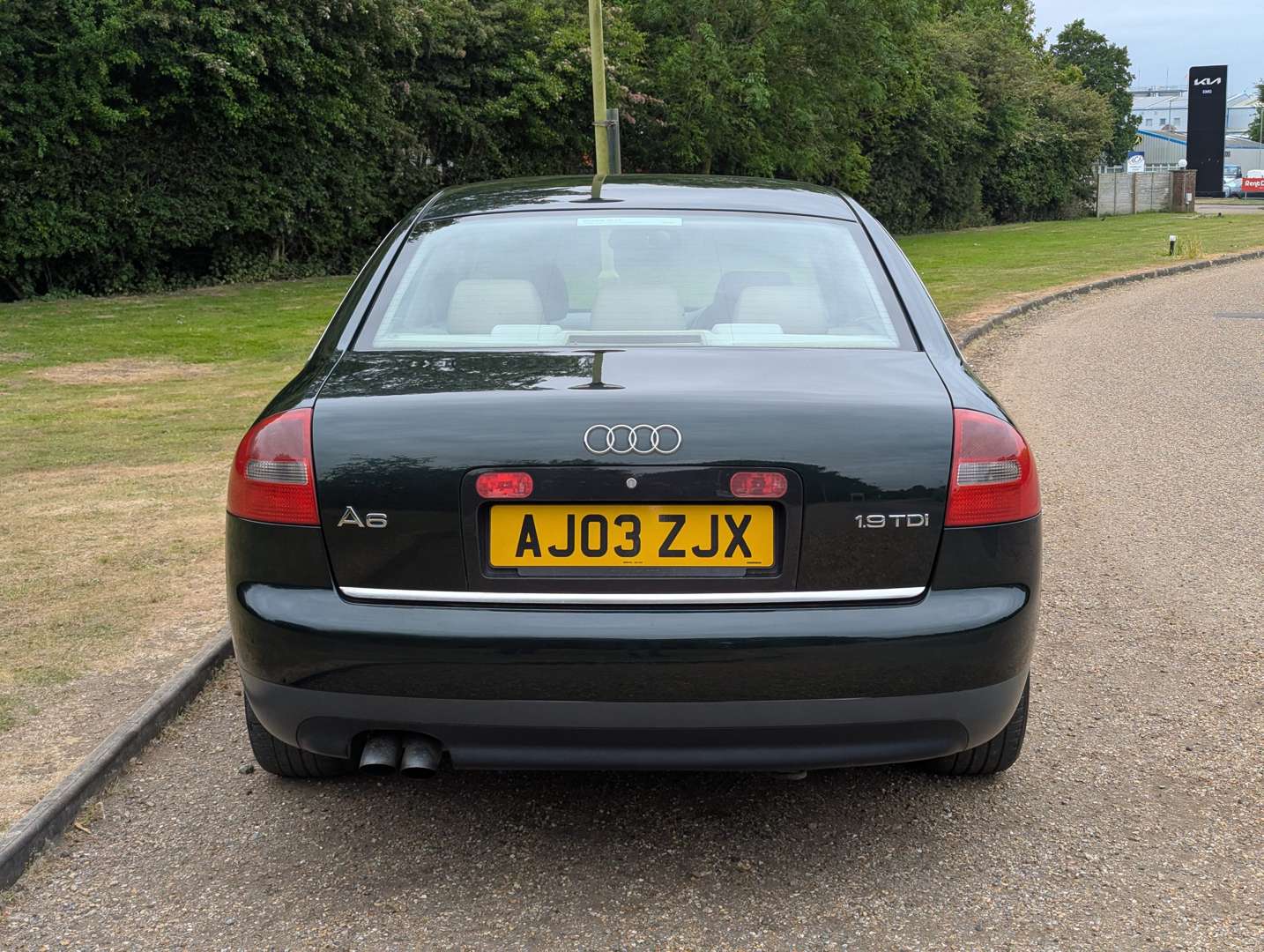 <p>2003 AUDI A6 1.9 TDI SE</p>
