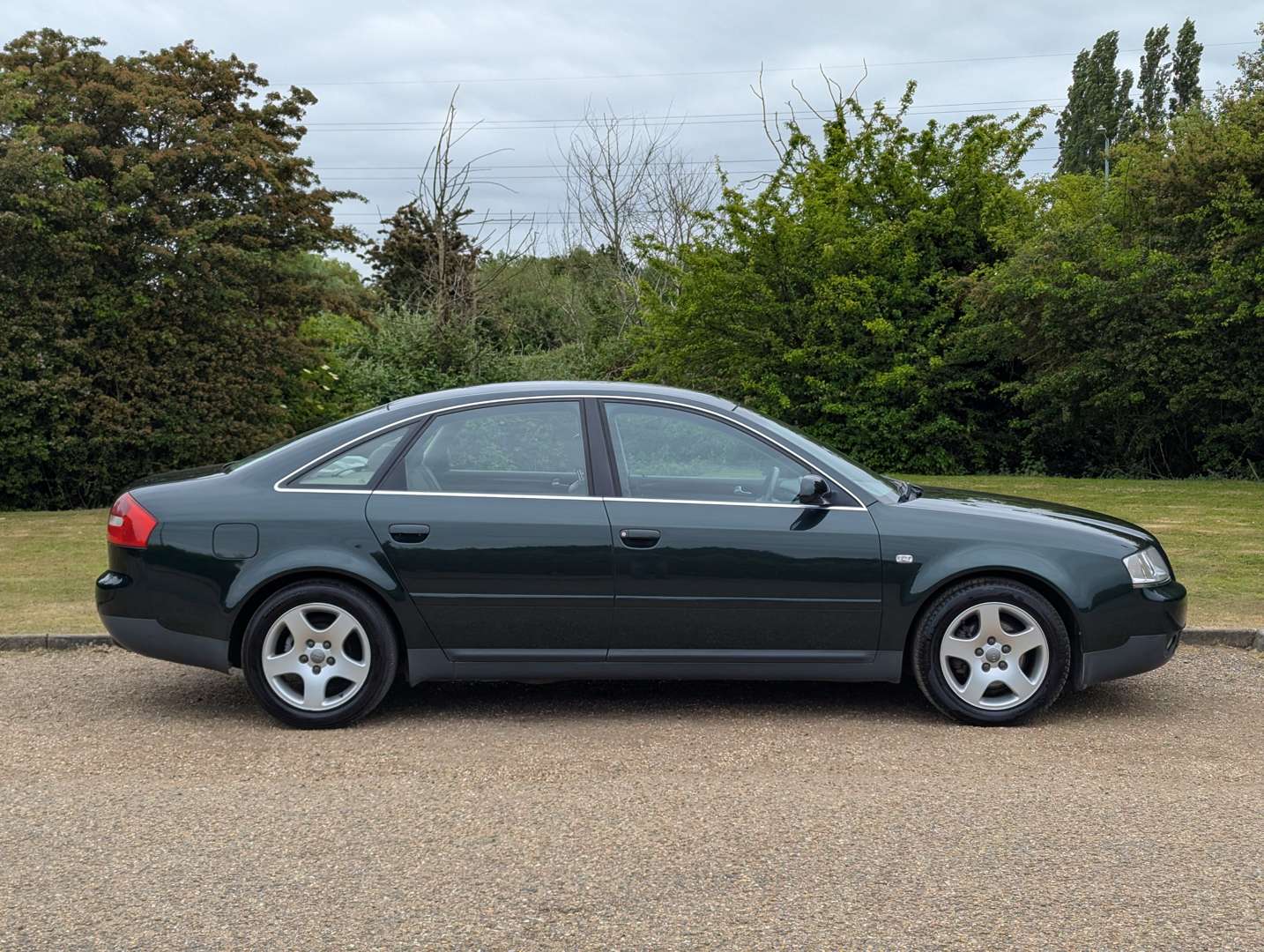 <p>2003 AUDI A6 1.9 TDI SE</p>