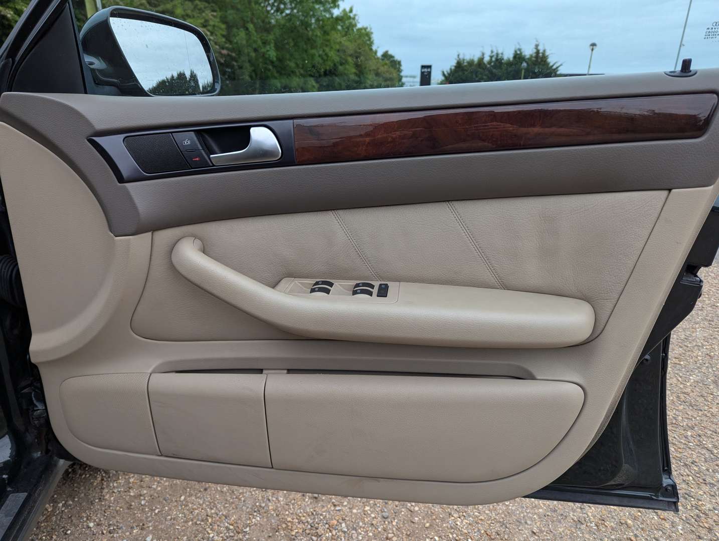<p>2003 AUDI A6 1.9 TDI SE</p>