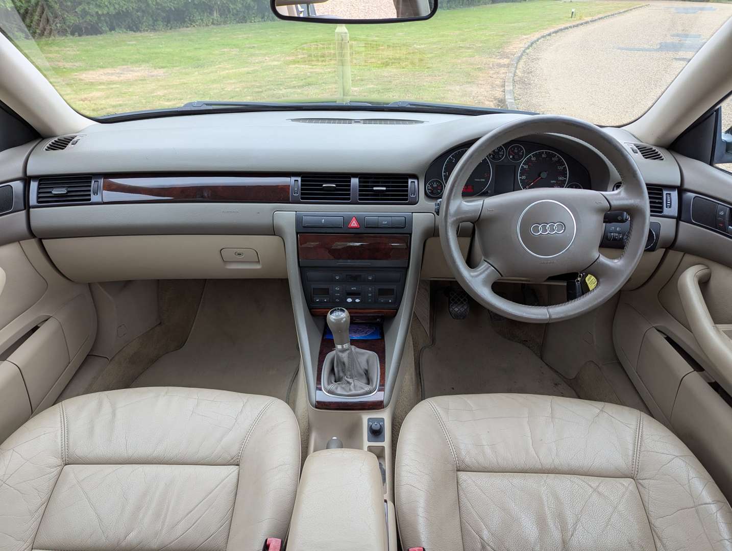 <p>2003 AUDI A6 1.9 TDI SE</p>