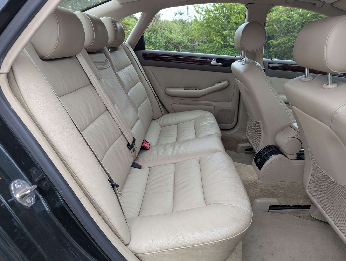 <p>2003 AUDI A6 1.9 TDI SE</p>