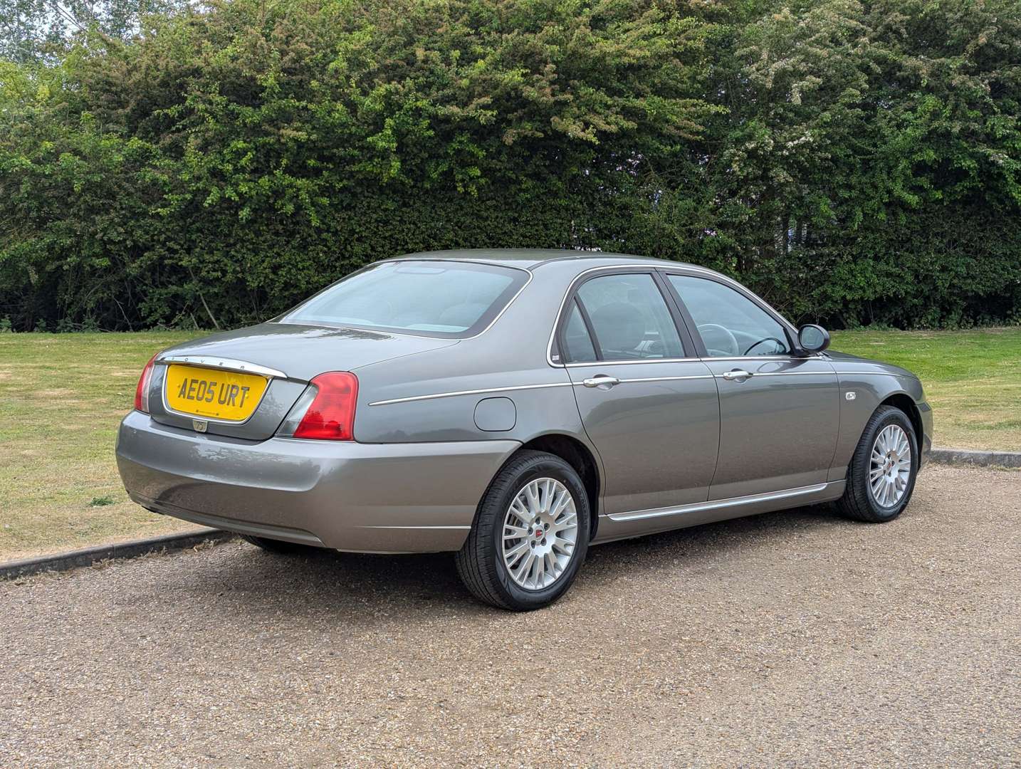 <p>2005 ROVER 75 CLASSIC 2.0 CDTI 18,819 MILES</p>