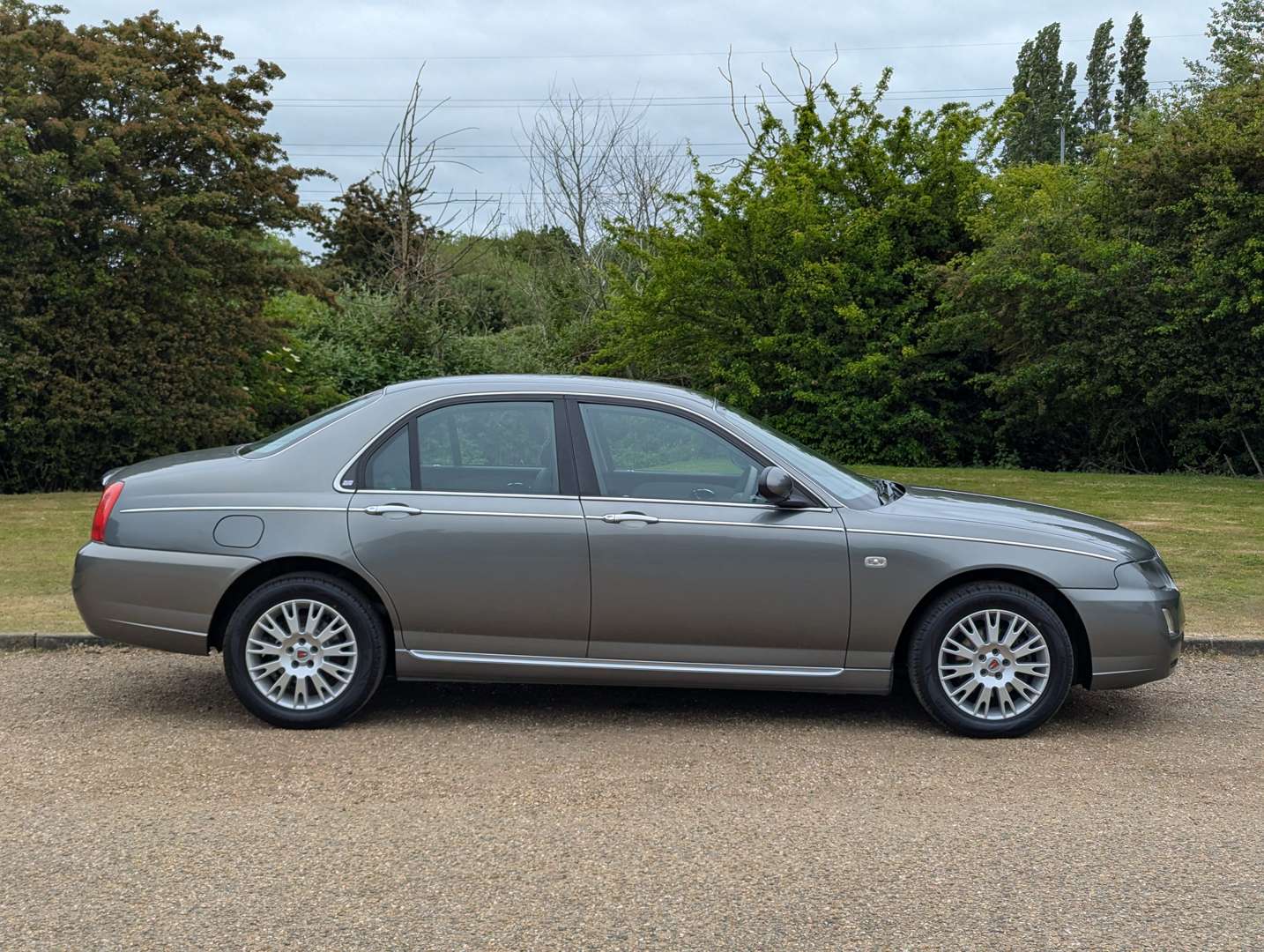 <p>2005 ROVER 75 CLASSIC 2.0 CDTI 18,819 MILES</p>