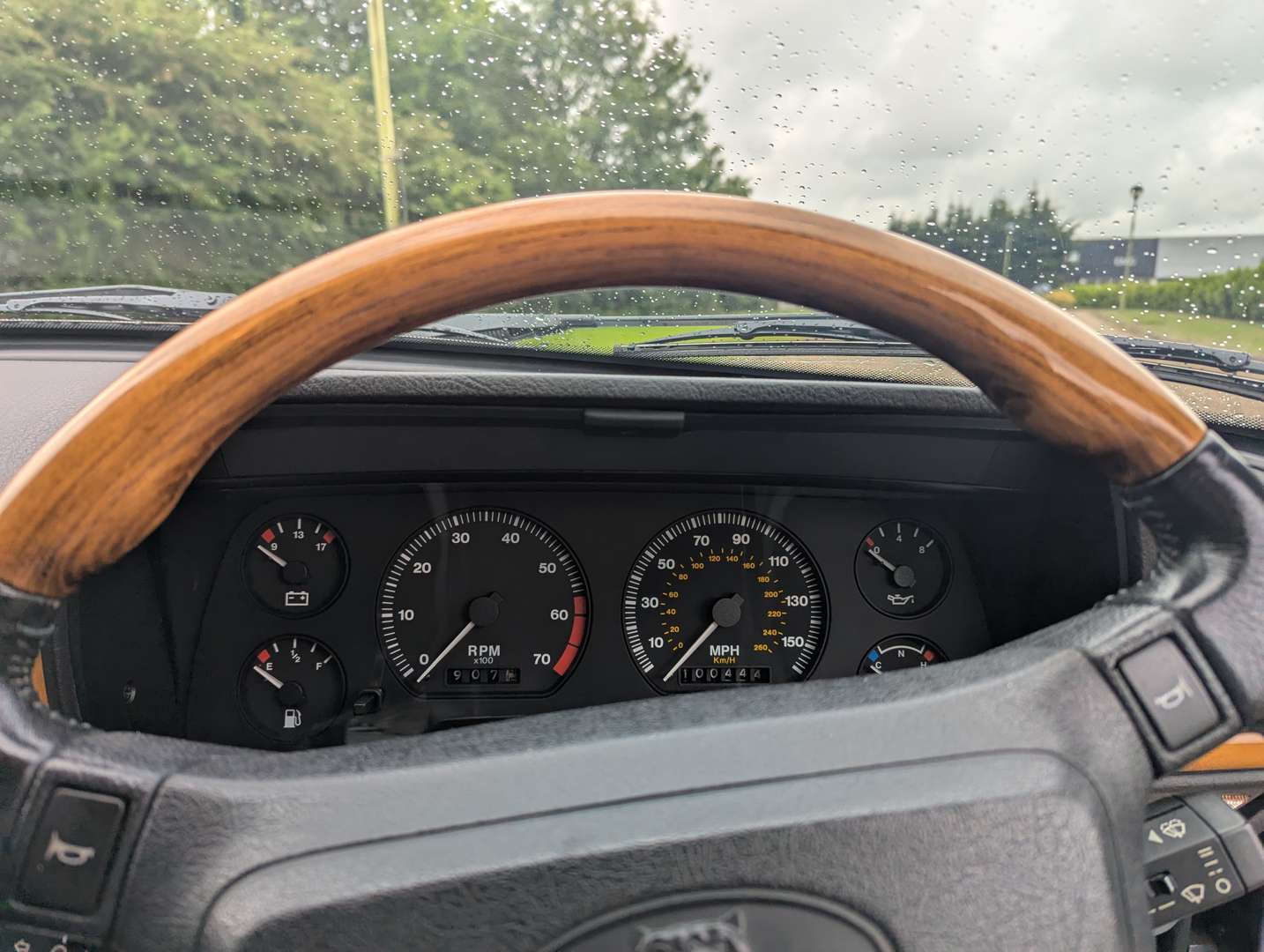 <p>1995 JAGUAR XJ-S 4.0 CELEBRATION AUTO</p>
