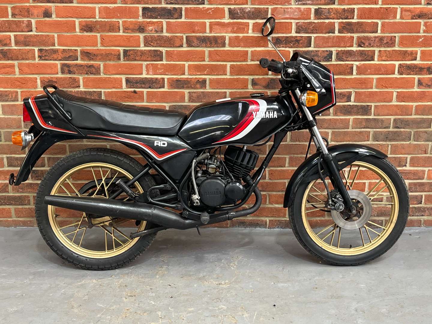 <p>1981 YAMAHA RD80 MX</p>