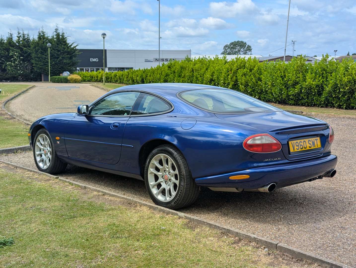 <p>1999 JAGUAR XKR 4.0 COUPE AUTO</p>