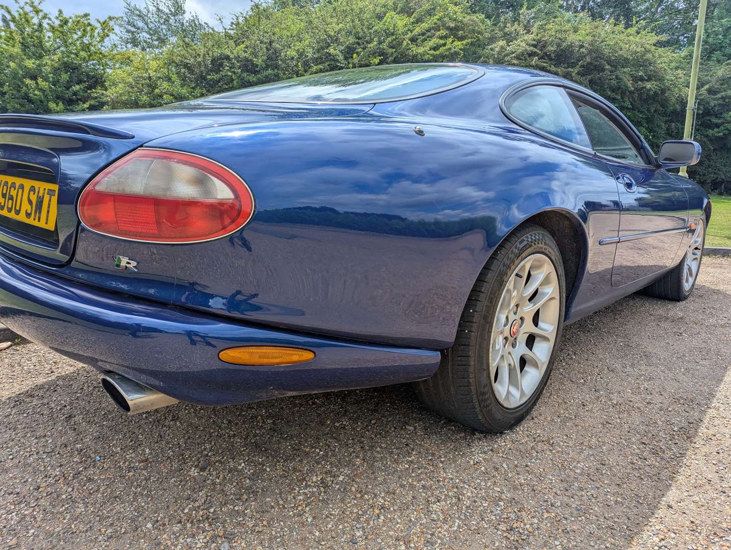 <p>1999 JAGUAR XKR 4.0 COUPE AUTO</p>