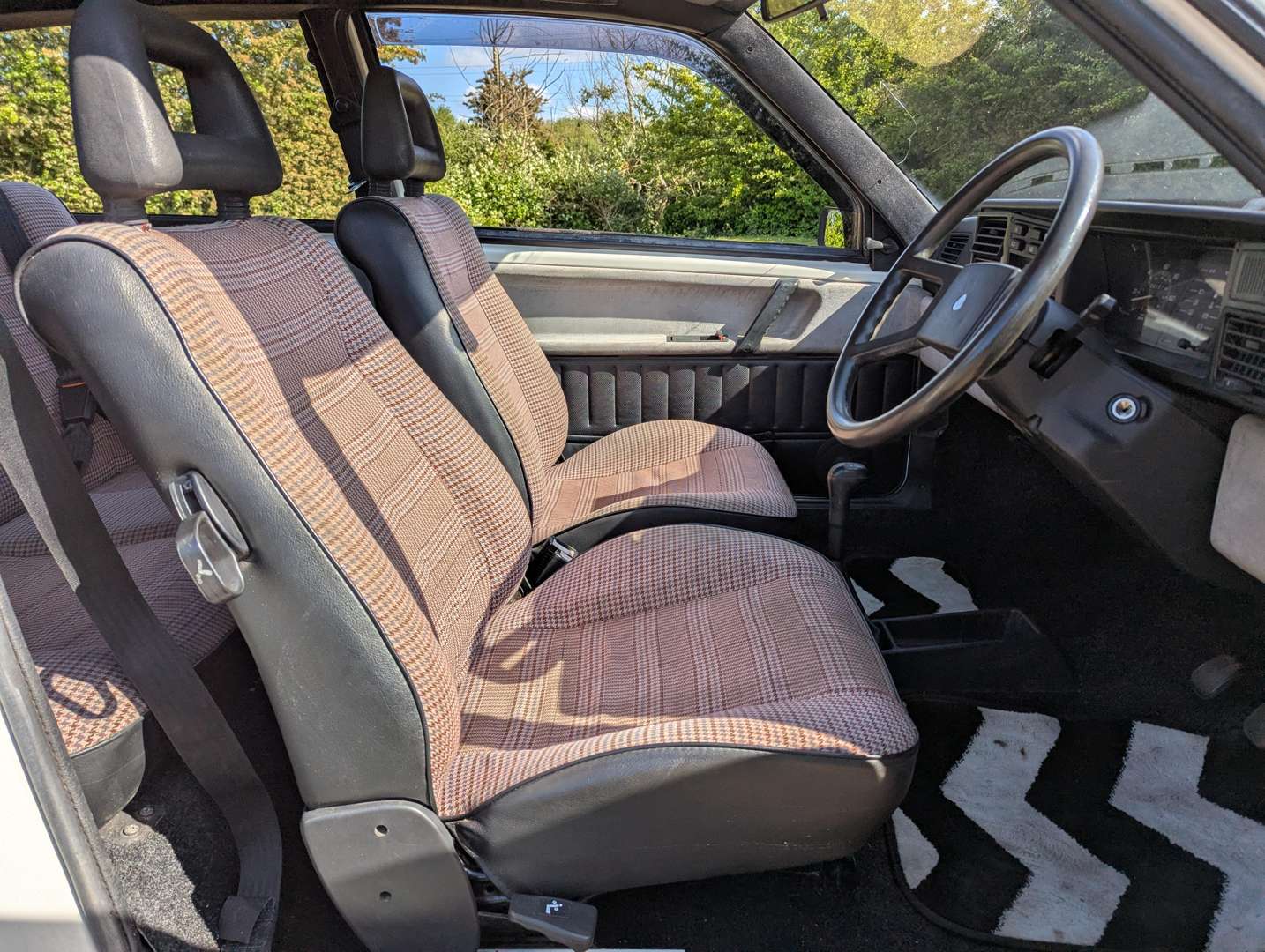 <p>1987 LANCIA Y10 FIRE LX</p>