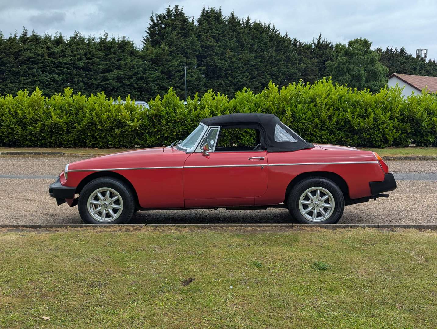 <p>1979 MG B ROADSTER</p>