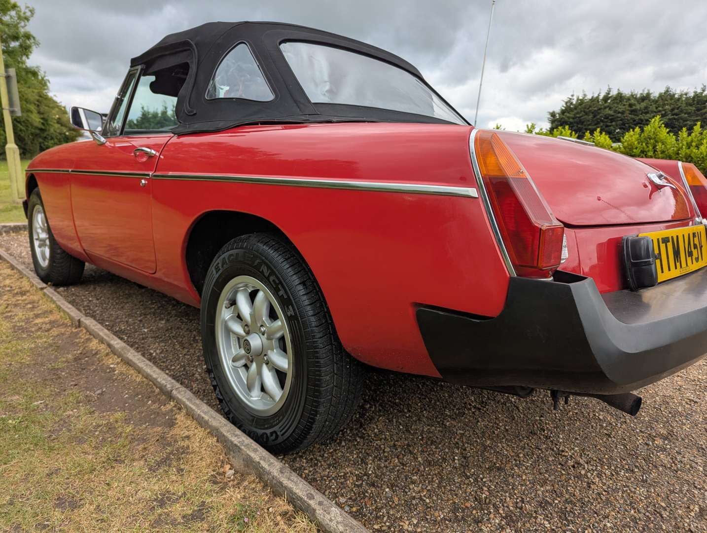 <p>1979 MG B ROADSTER</p>