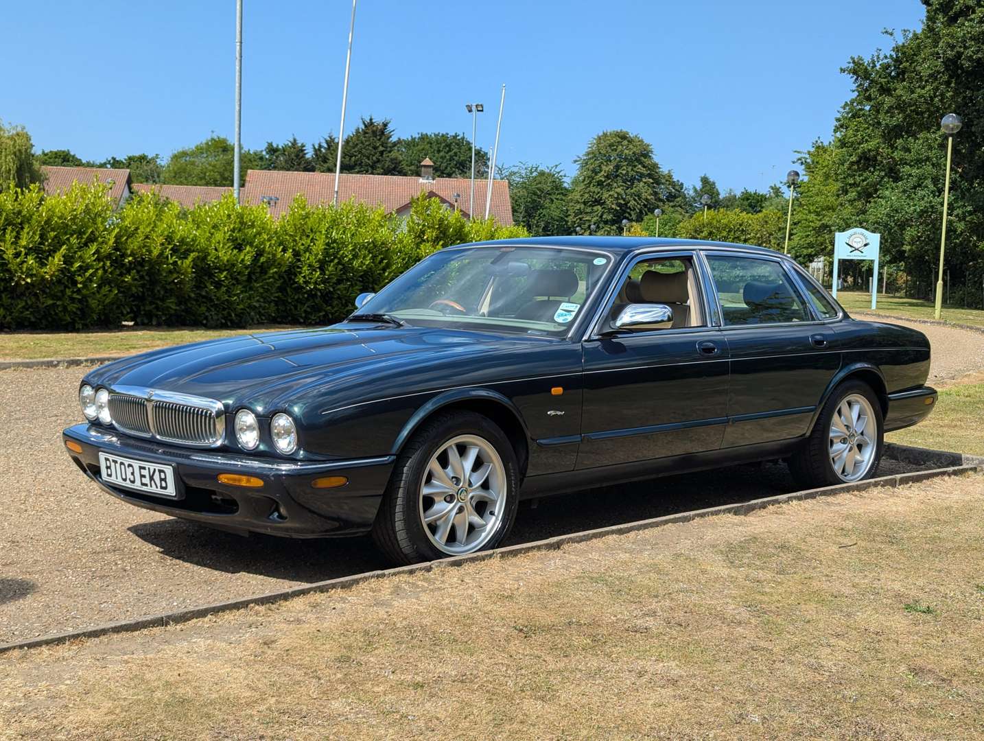<p>2003 JAGUAR XJ 3.2 EXECUTIVE AUTO</p>