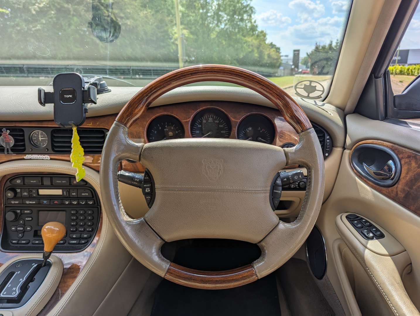 <p>2003 JAGUAR XJ 3.2 EXECUTIVE AUTO</p>