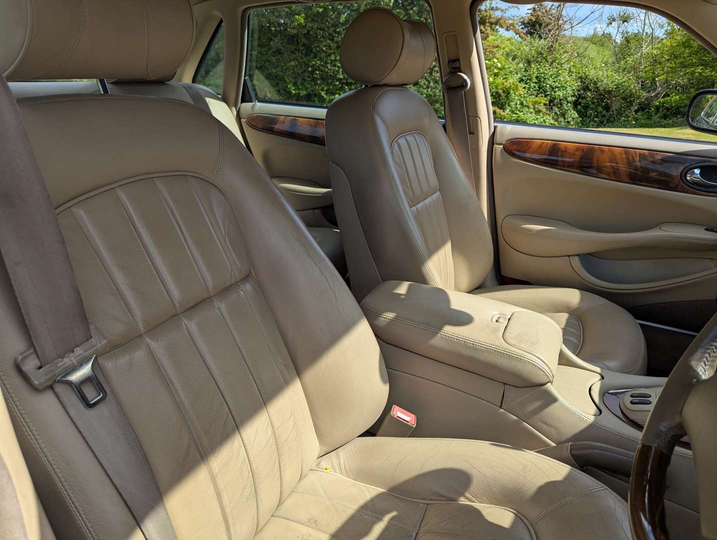 <p>2003 JAGUAR XJ 3.2 EXECUTIVE AUTO</p>
