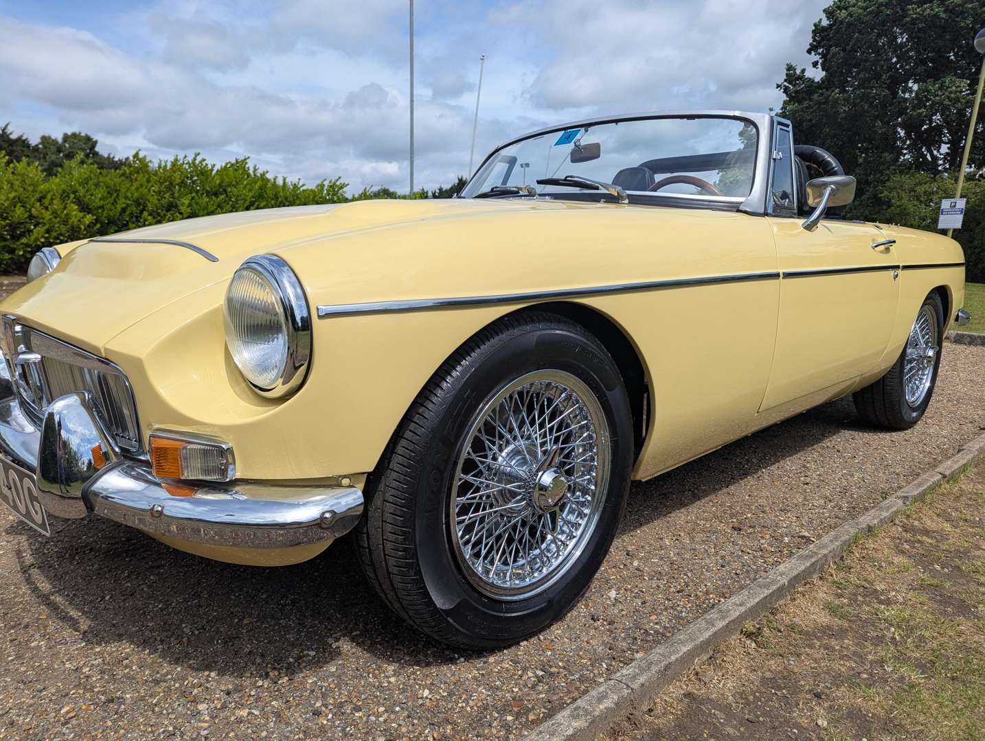 <p>1969 MG C ROADSTER LHD</p>