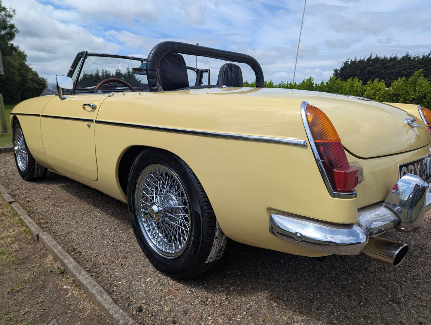 <p>1969 MG C ROADSTER LHD</p>