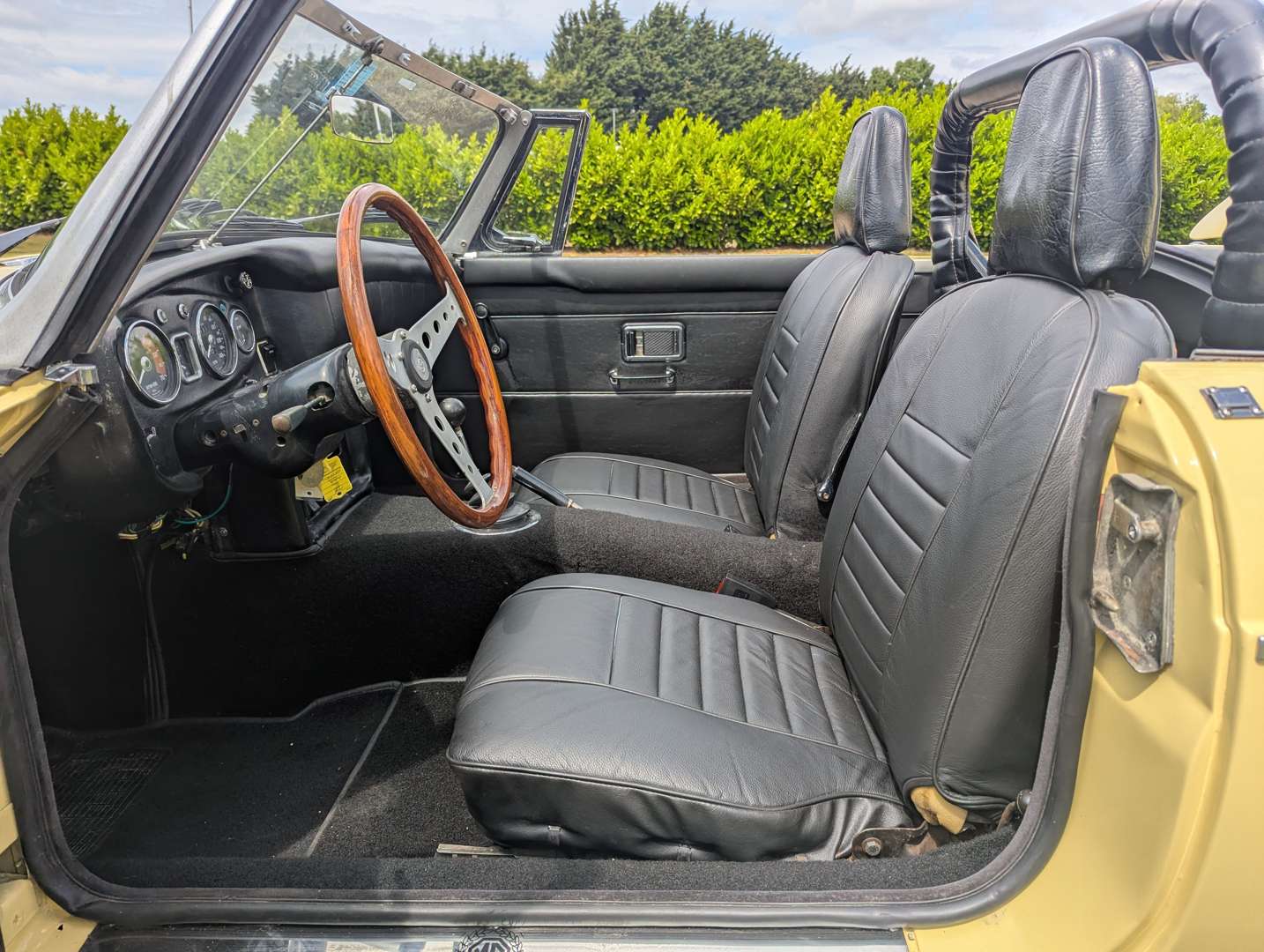<p>1969 MG C ROADSTER LHD</p>