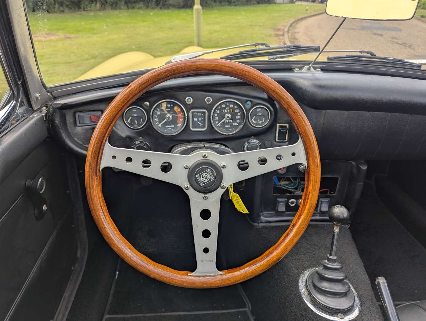 <p>1969 MG C ROADSTER LHD</p>
