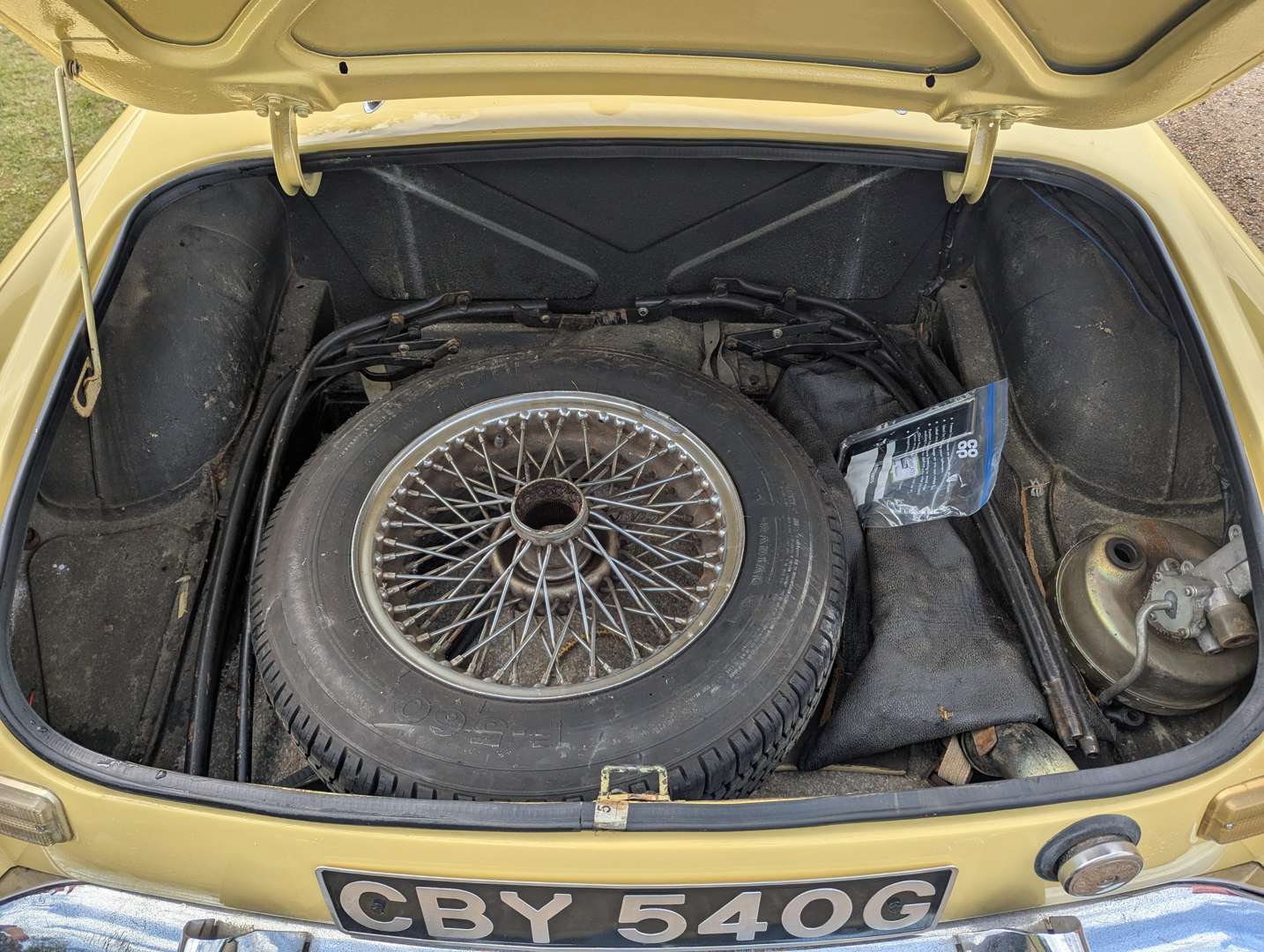 <p>1969 MG C ROADSTER LHD</p>