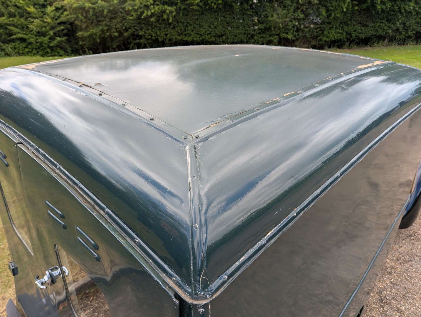 <p>1937 COMMER LIGHT VAN</p>