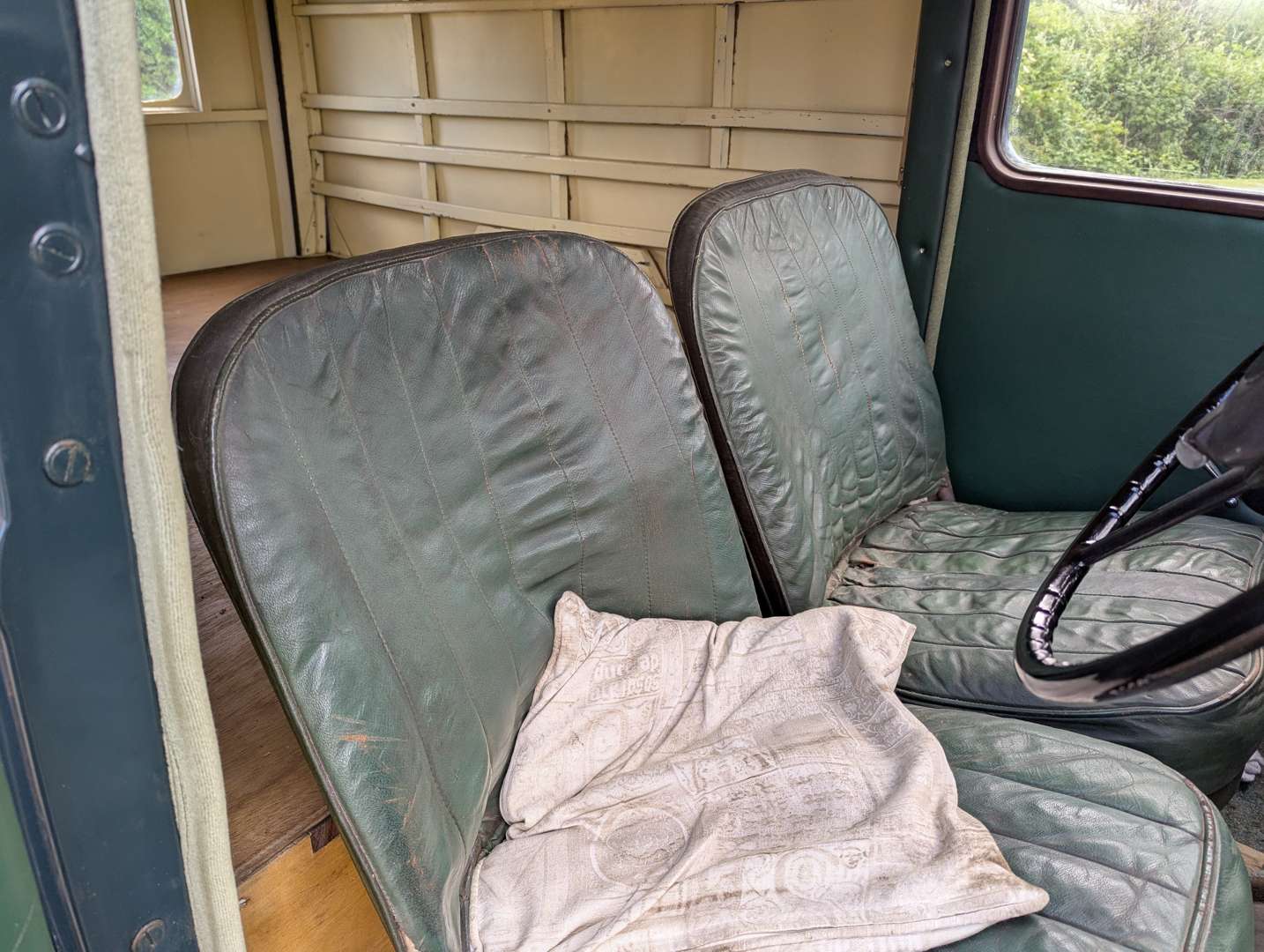<p>1937 COMMER LIGHT VAN</p>