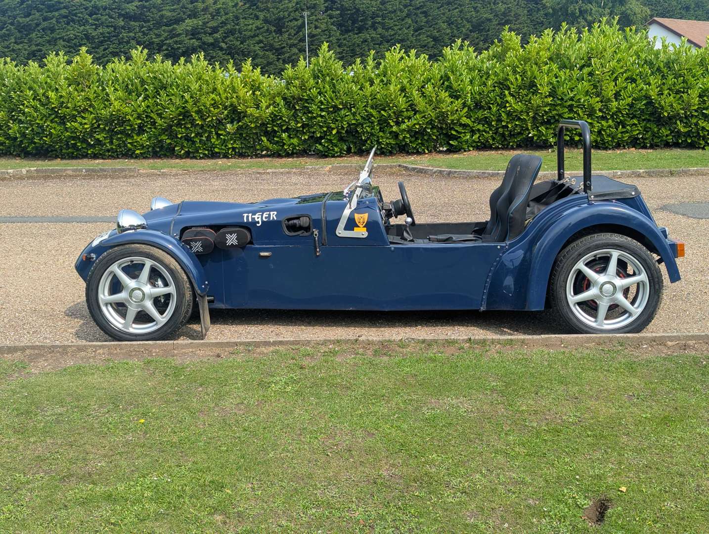 <p>1989 TIGER CAT E1</p>