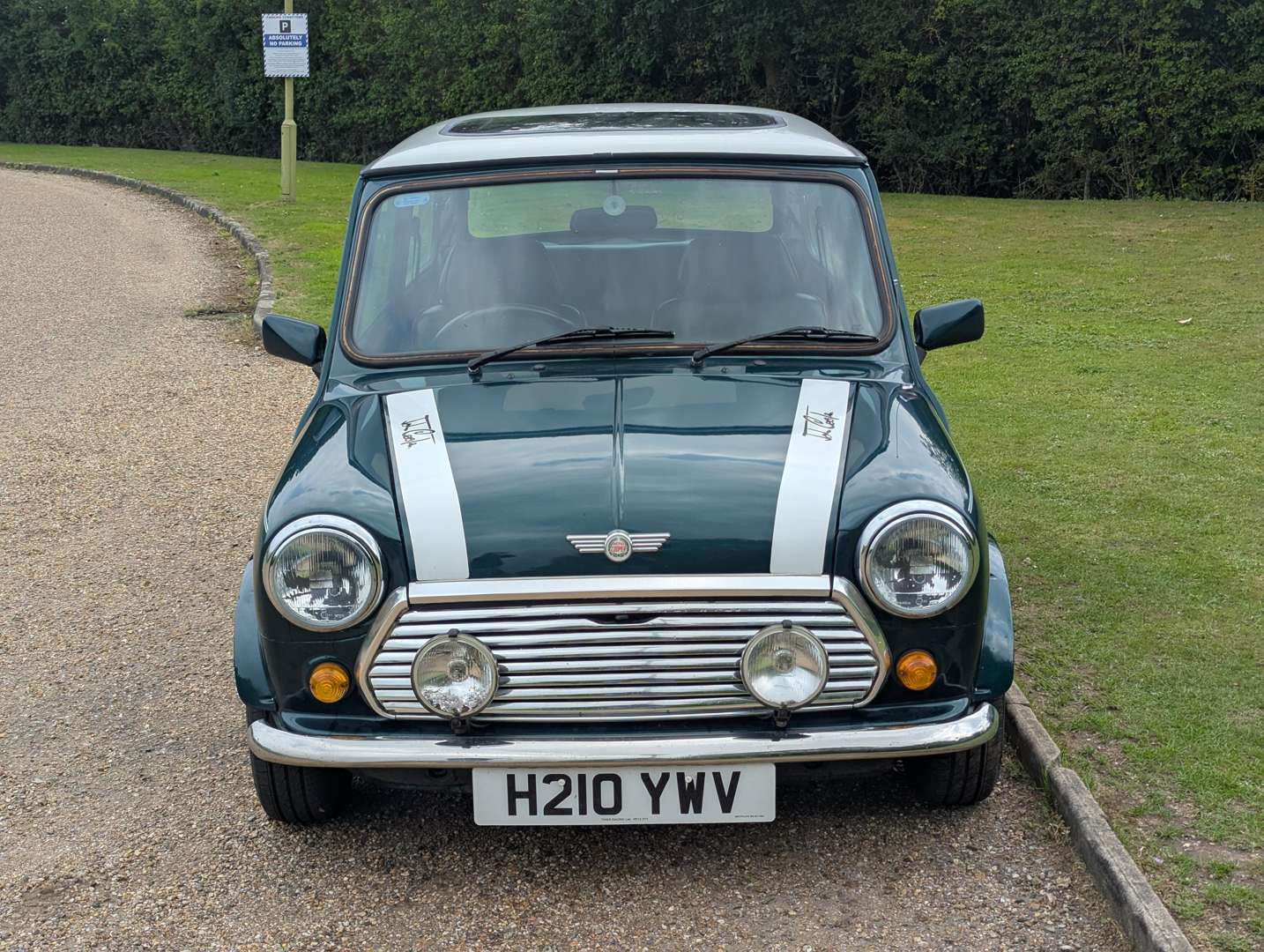 <p>1990 ROVER MINI COOPER RSP</p>