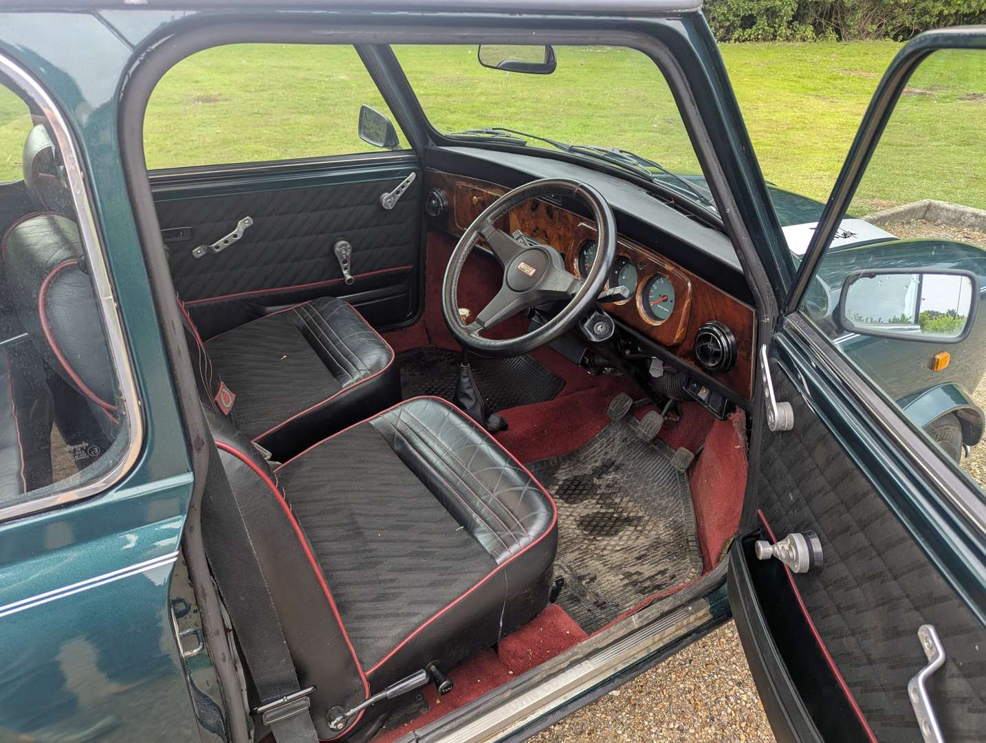 <p>1990 ROVER MINI COOPER RSP</p>