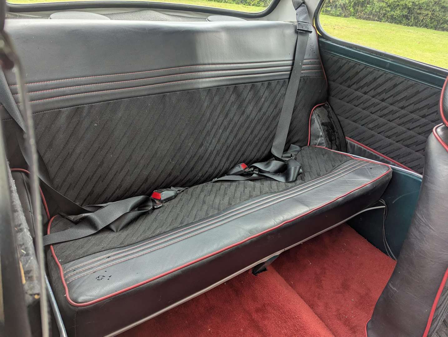 <p>1990 ROVER MINI COOPER RSP</p>