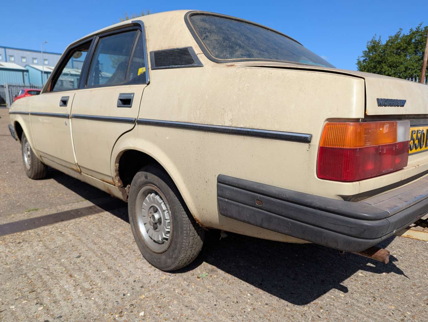 <p>1982 MORRIS ITAL SLX</p>