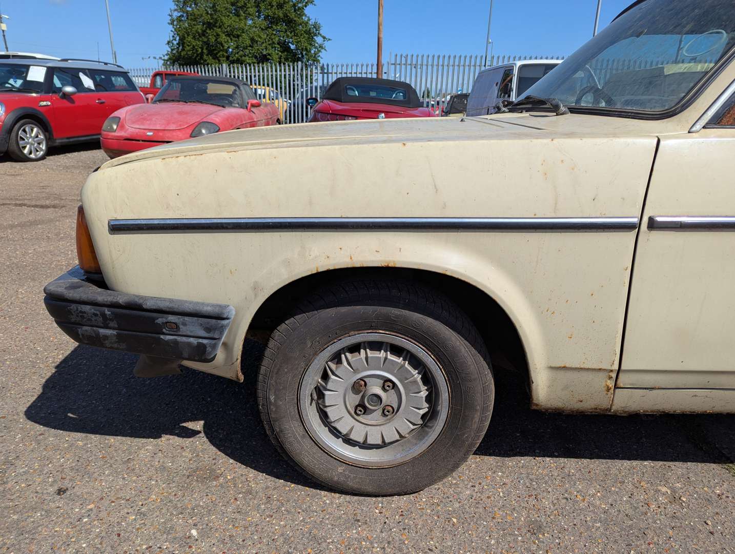 <p>1982 MORRIS ITAL SLX</p>