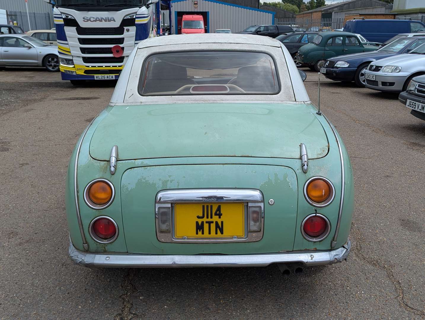 <p>1991 NISSAN FIGARO AUTO</p>