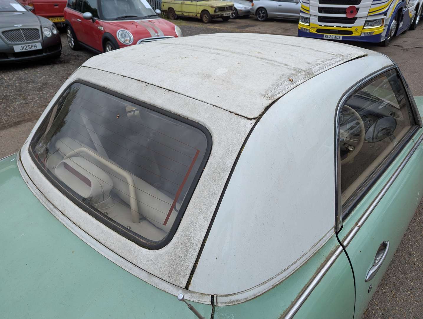 <p>1991 NISSAN FIGARO AUTO</p>