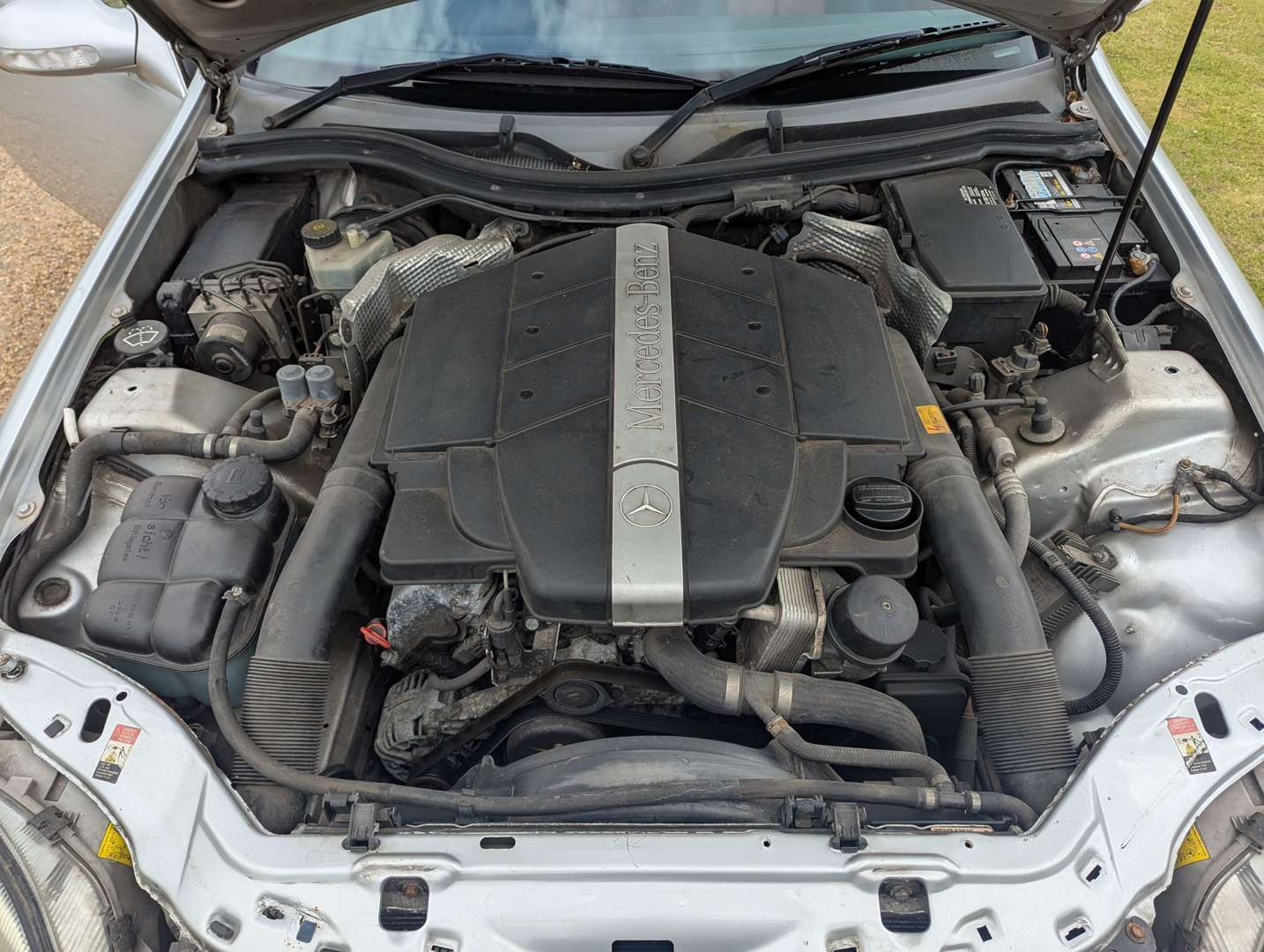 <p>2000 MERCEDES SLK 320 AUTO</p>
