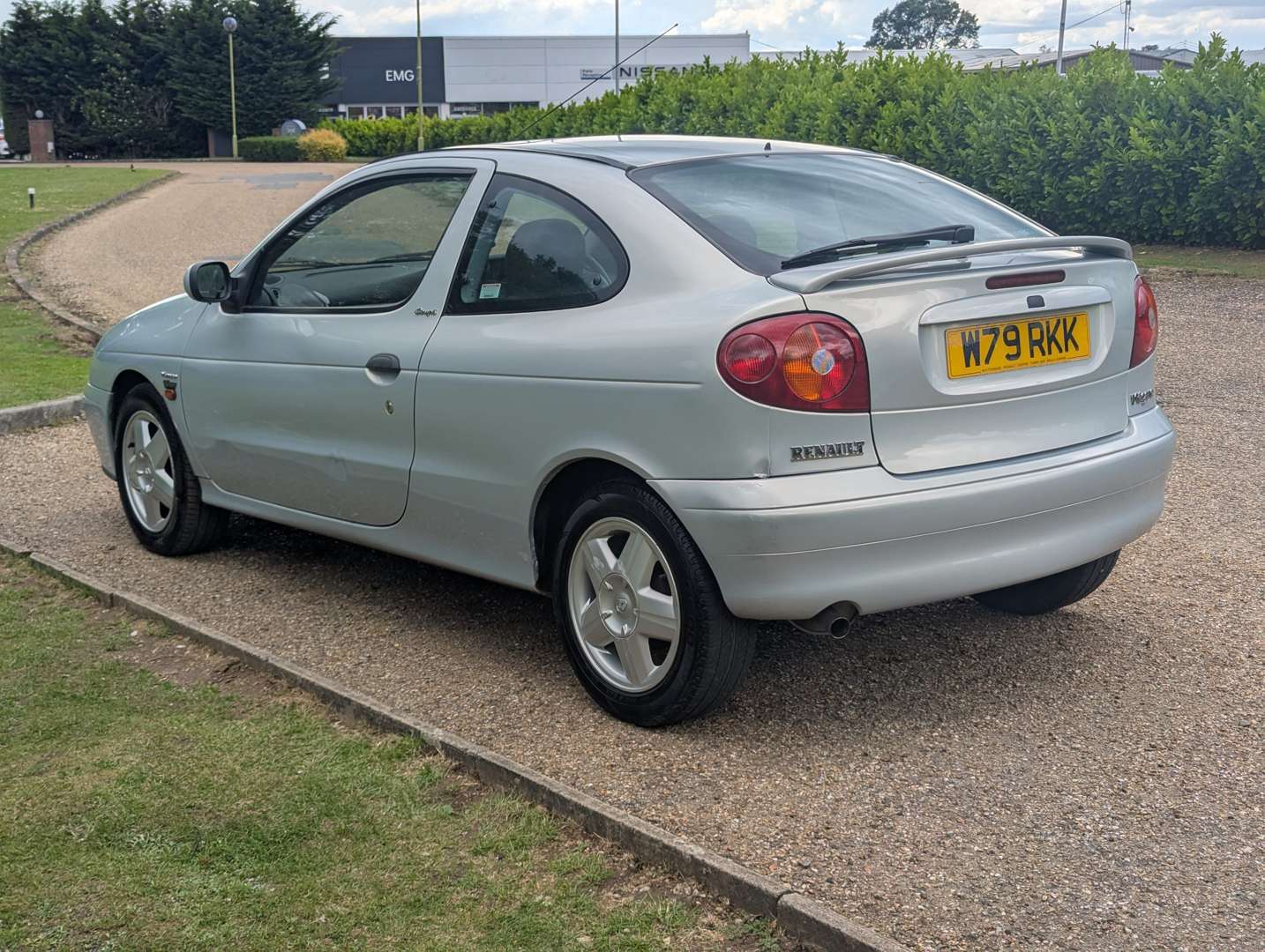 <p>2000 RENAULT MEGANE MONACO COUPE</p>