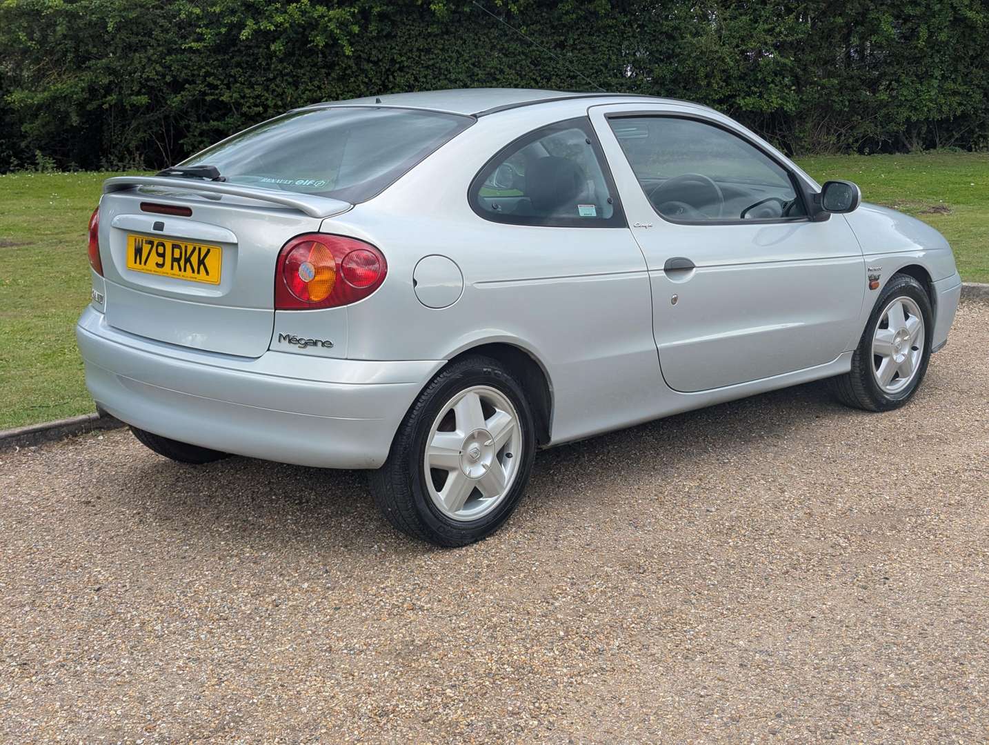 <p>2000 RENAULT MEGANE MONACO COUPE</p>
