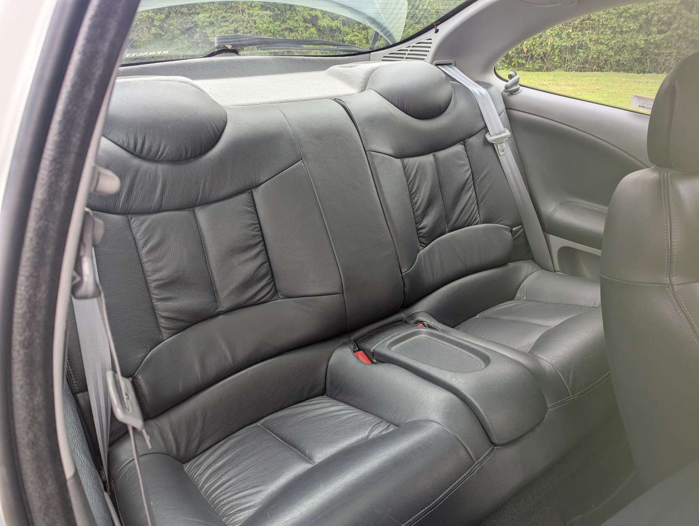 <p>2000 RENAULT MEGANE MONACO COUPE</p>