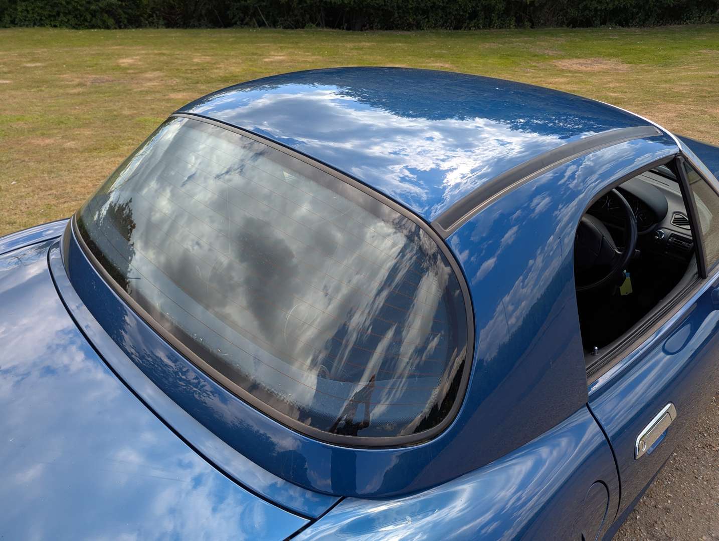 <p>2000 BMW Z3 2.0 M-SPEC</p>