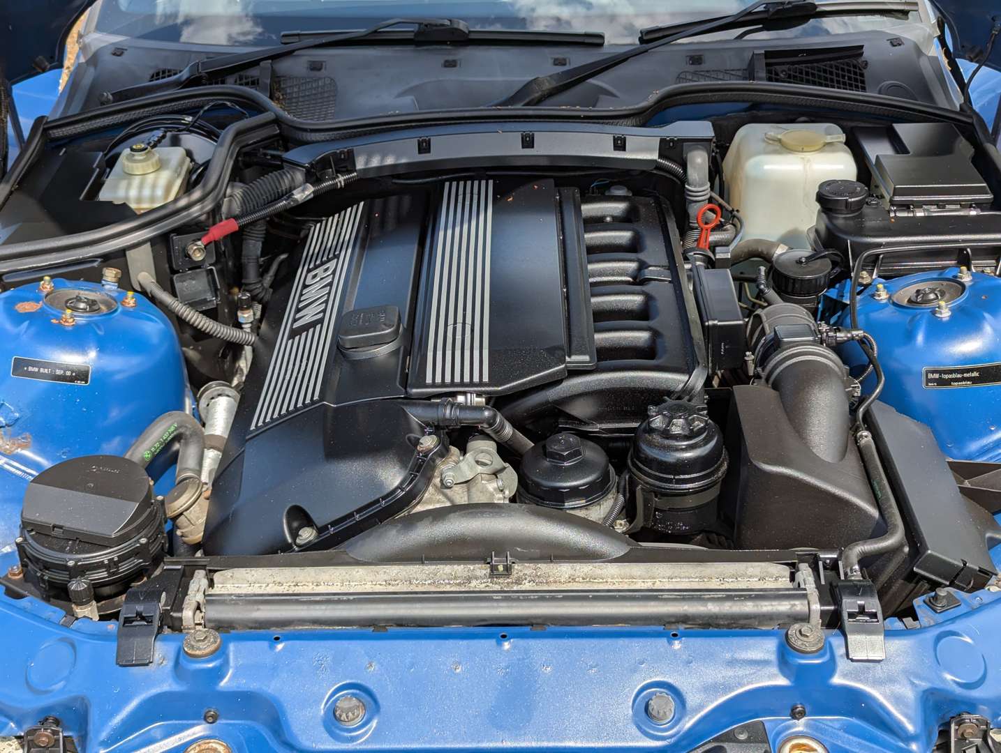 <p>2000 BMW Z3 2.0 M-SPEC</p>