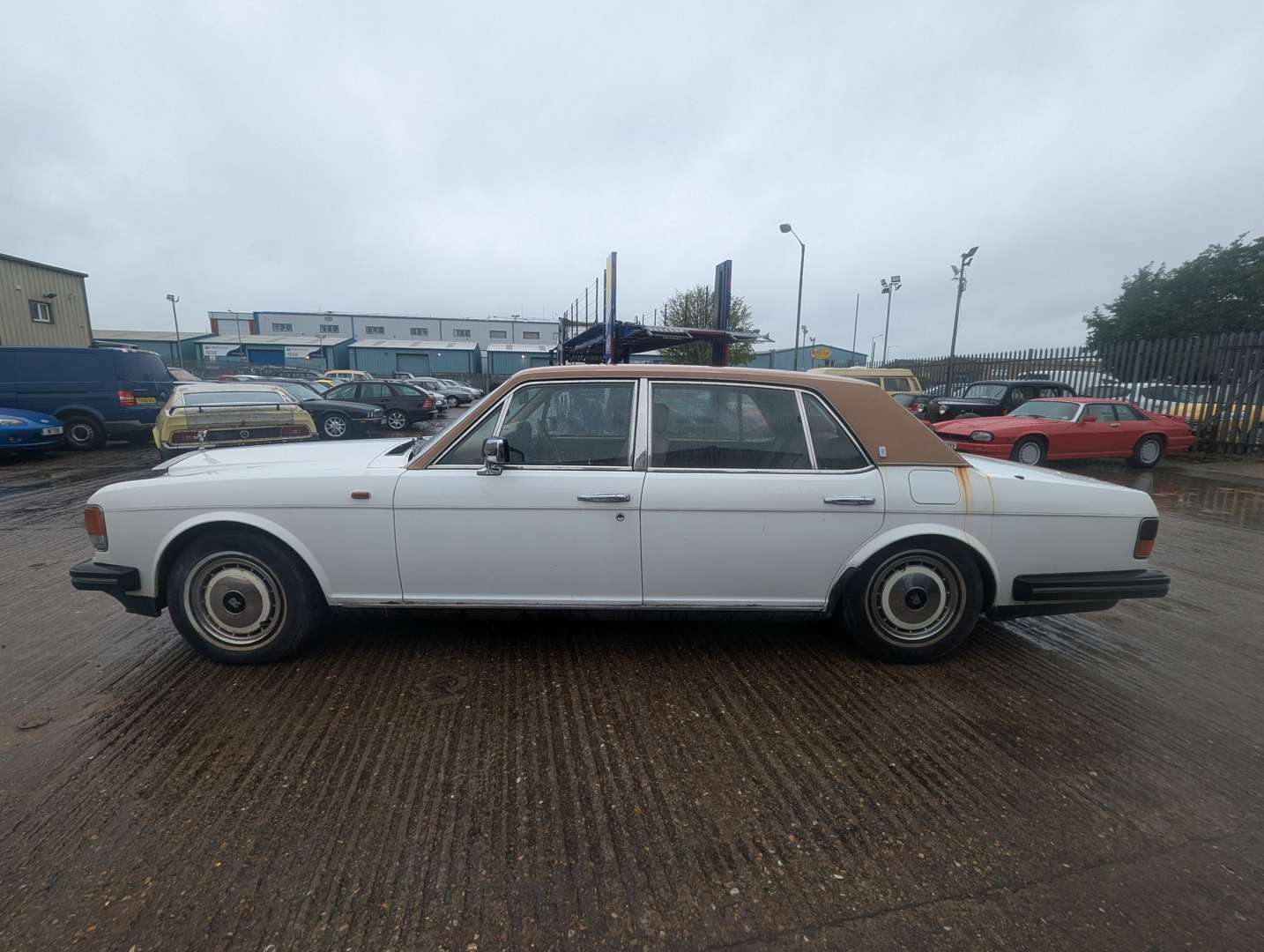 <p>1992 ROLLS ROYCE SILVER SPUR II</p>