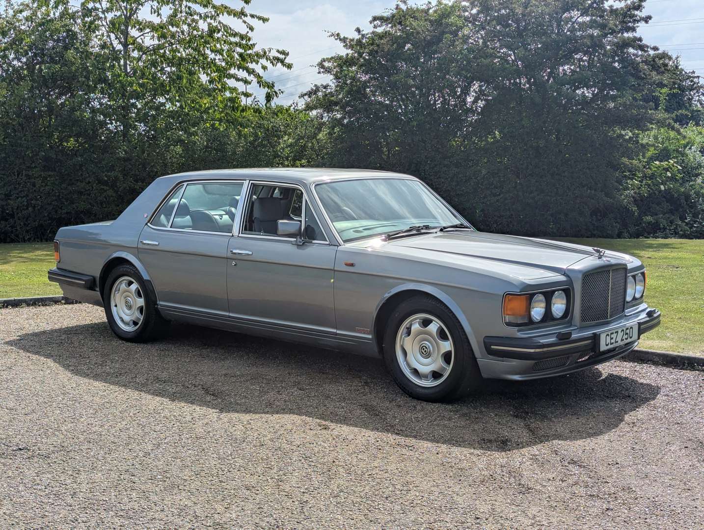 <p>1990 BENTLEY TURBO R</p>