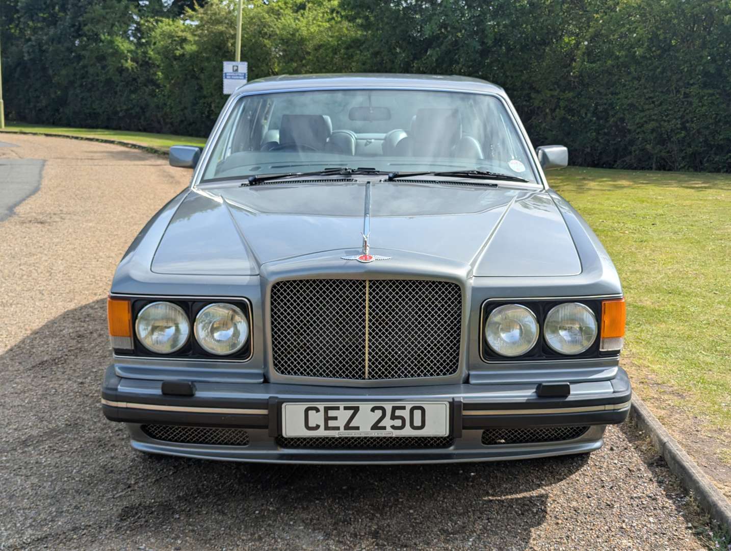 <p>1990 BENTLEY TURBO R</p>