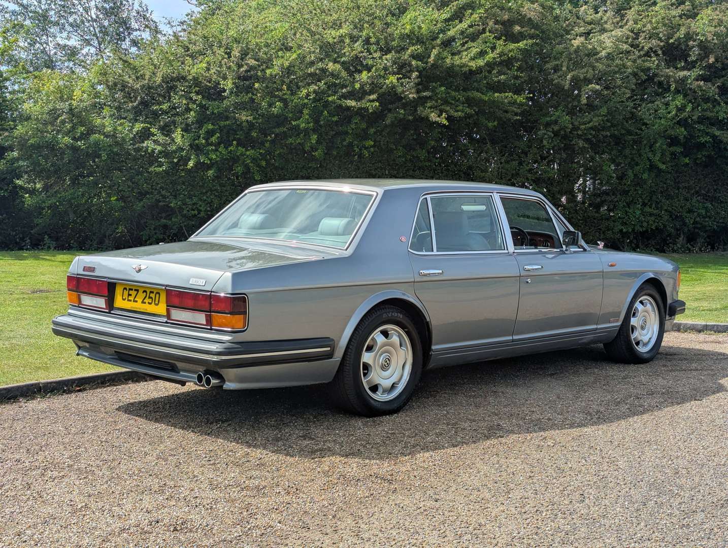 <p>1990 BENTLEY TURBO R</p>