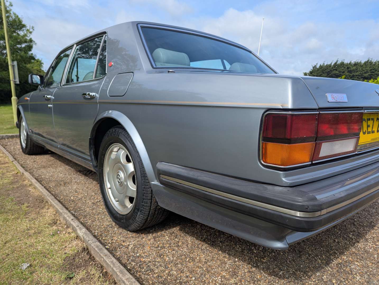 <p>1990 BENTLEY TURBO R</p>