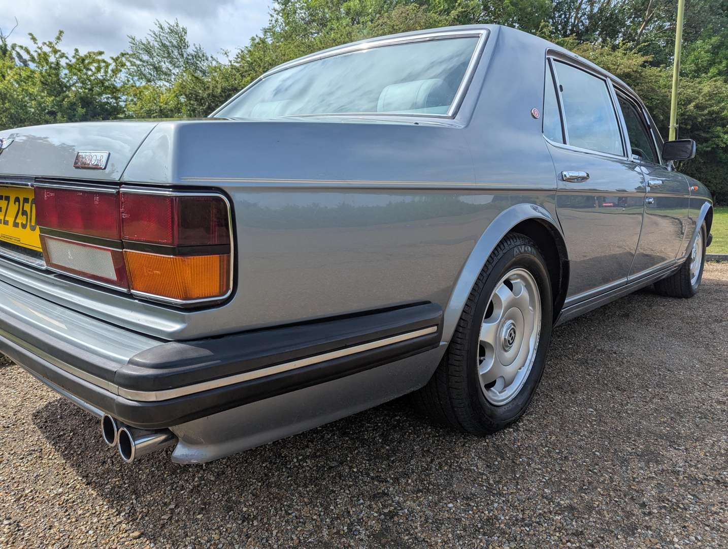 <p>1990 BENTLEY TURBO R</p>