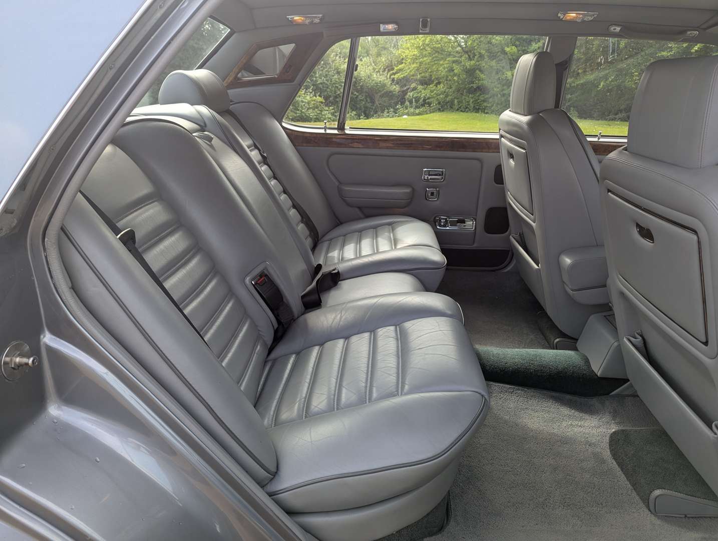 <p>1990 BENTLEY TURBO R</p>