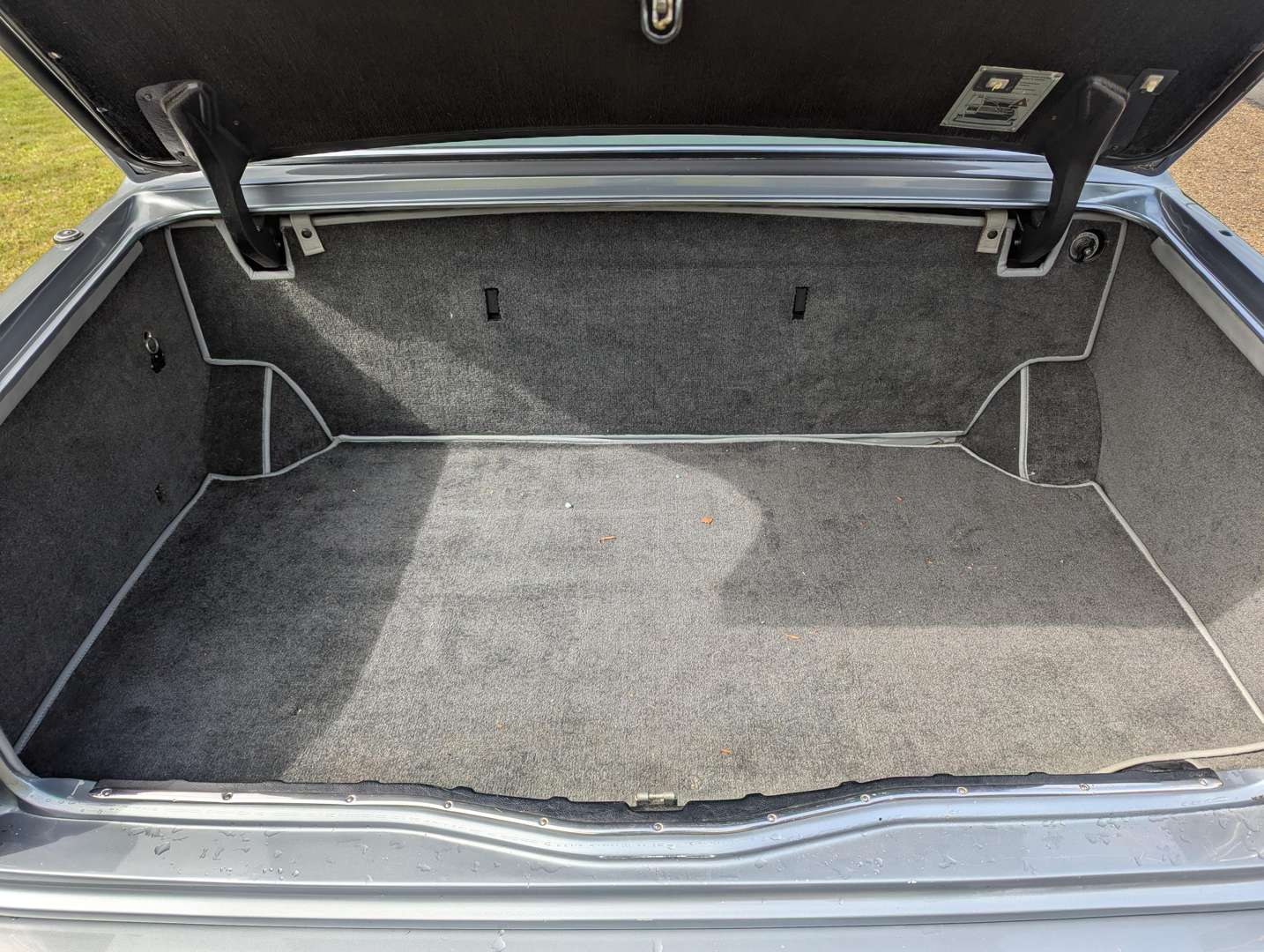 <p>1990 BENTLEY TURBO R</p>