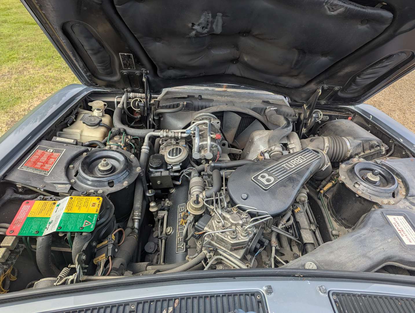<p>1990 BENTLEY TURBO R</p>