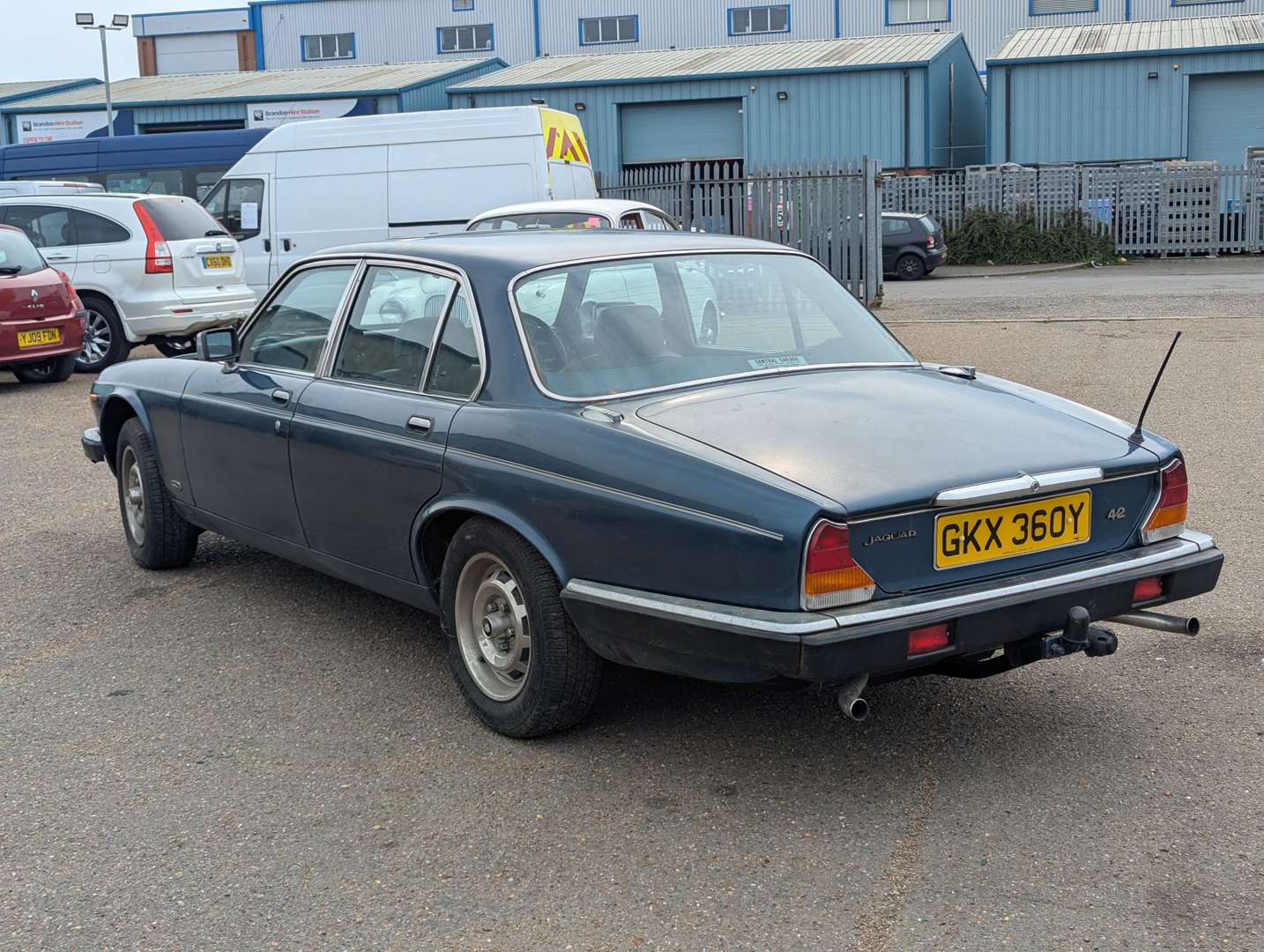 <p>1982 JAGUAR XJ6 4.2 MANUAL SIII</p>