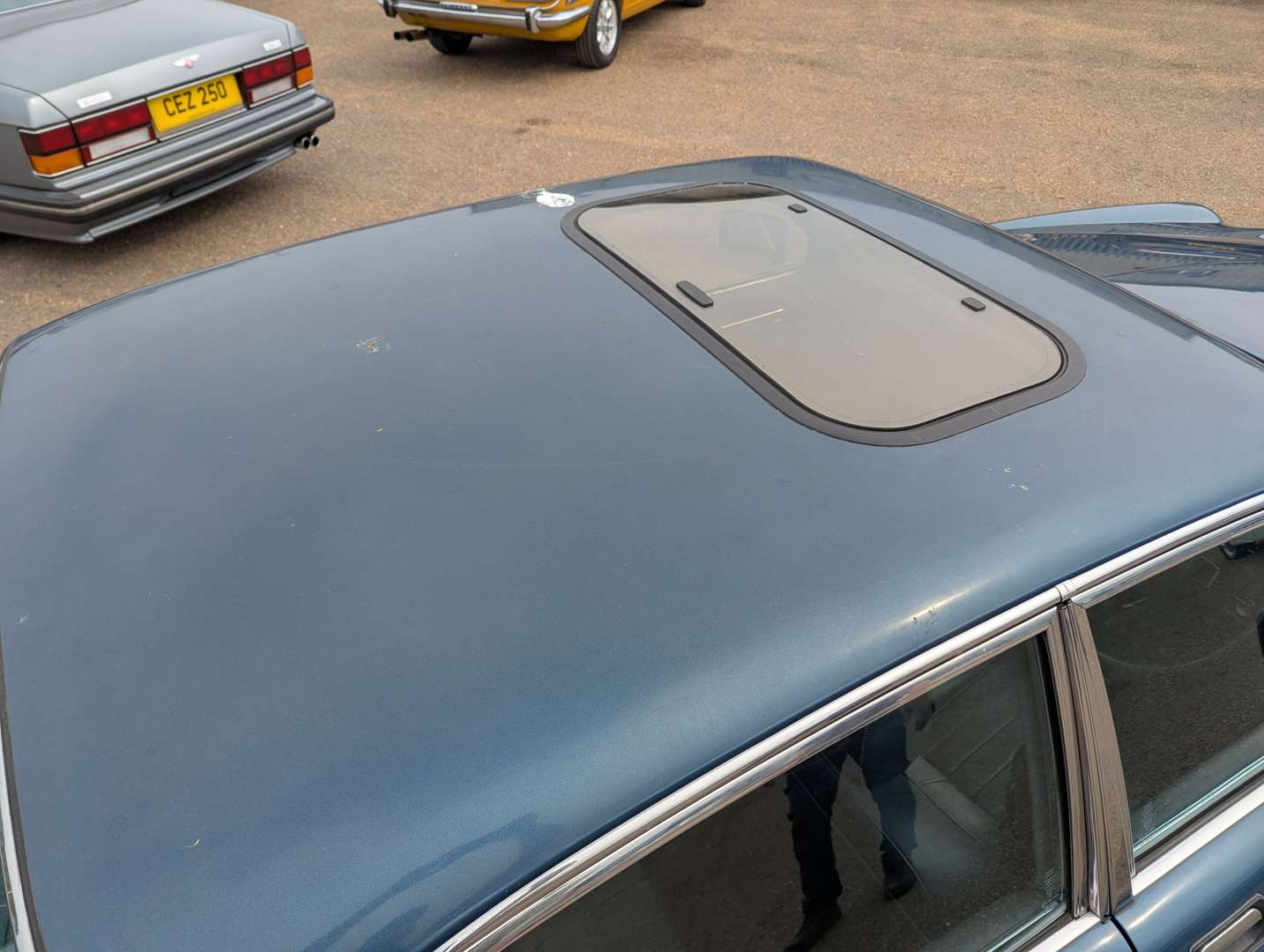 <p>1982 JAGUAR XJ6 4.2 MANUAL SIII</p>